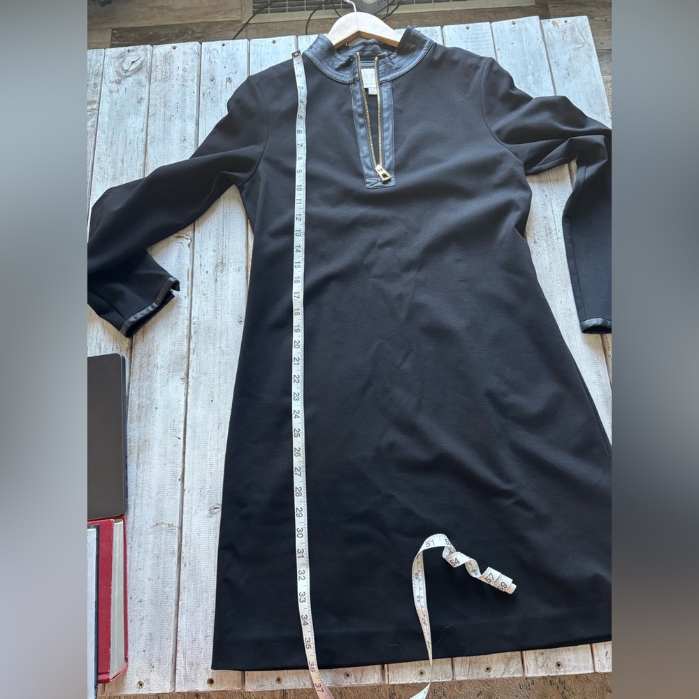 Sail to Sable Black Scuba Dress Faux Leather Trim Gold Zip Accent Size 8 - Picture 3 of 9